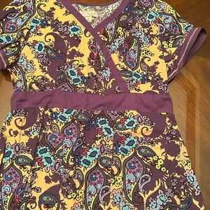 Koi scrub top, size large
